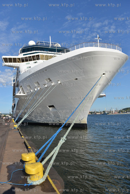 Wycieczkowiec Celebrity Eclipse w Gdyni. 18.06.2014...