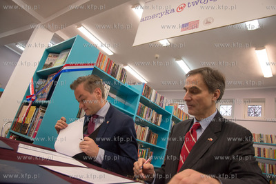 Miejska Bibliotece Publiczna w S  upsku. Ambasador...