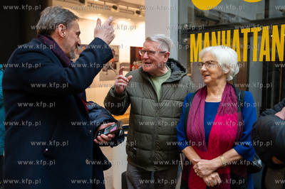 Gdańsk, Centrum Handlowe Manhattan. Spotkanie promocyjne...