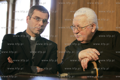 Konferencja prasowa  po pozarze w kosciele sw. Katarzyny...