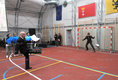 Zespol Szkol Ogolnoksztalcacych nr6, przy ul. Glebokiej...