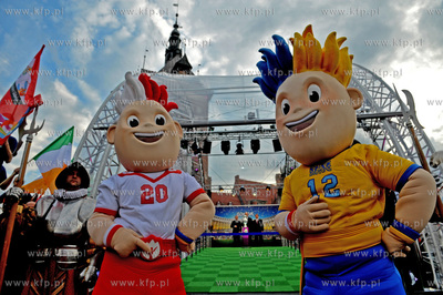 Oficjalne powitanie pucharu Henri Delaunaya w Gdansku....