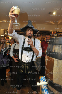 Swoeto piwa Oktoberfest 2013 w Brovarni Gdansk nalezacej...