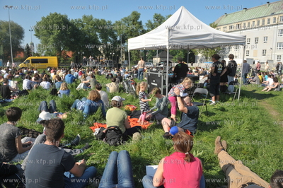 Festiwal Streetwaves w Gdansku Dolnym Wrzeszczu. Koncert...