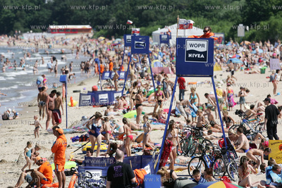 Gdansk. Plaza w Brzeznie. 01.07.2006 fot. Krzysztof...