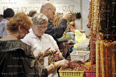 Amber Expo. Targi bursztunu Ambermart.06.09.2012fot....