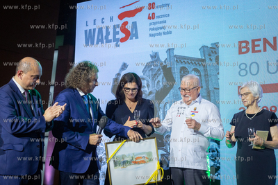 Europejskie Centrum Kultury. Benefis Lecha Wałęsa...