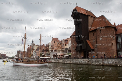 Gdańsk,  Otwarcie sezonu Żeglarskiego. Nz.  Wiceprezydnt...