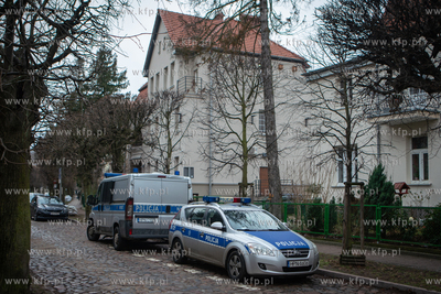 Oliwa. Radiowozy policyjne. 24.01.2022  / fot. Anna...