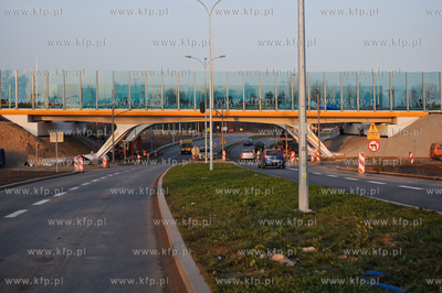 Gdansk. Budowa wezla drogowego Karczemki i trasy WZ....