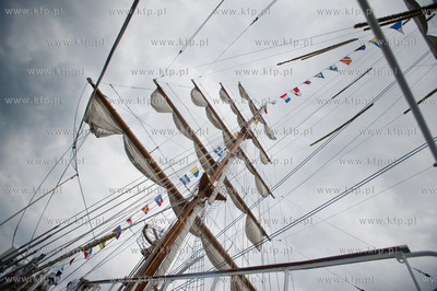 Gdynia. Meksykanski zaglowca Cuauhtemoc, ktory zacumowal...