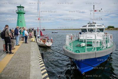 Gdansk. Uroczystosc otwarcia Falochronu Zachodniego...