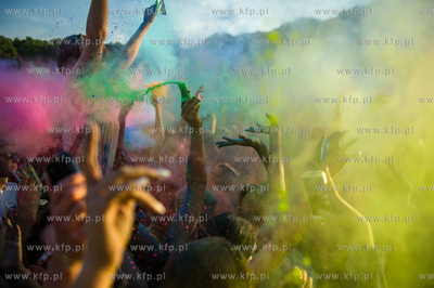 Gdansk. Plac Zebran Ludowych. Festiwal Kolorow.
22.08.2015
fot....