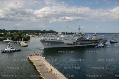 Gdynia. Wizyta amerykaskiego okretu USS Mount Whitney....