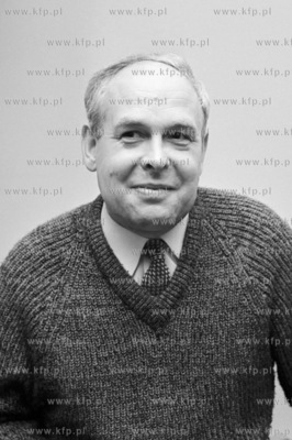 Edwart Roguszczak, artysta plastyk, gdanski ceramik...