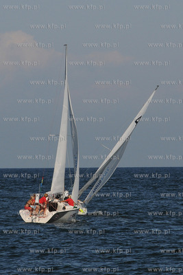 Przystan Jachtowa Marina Gdynia. IV Targi Sportow Wodnych...