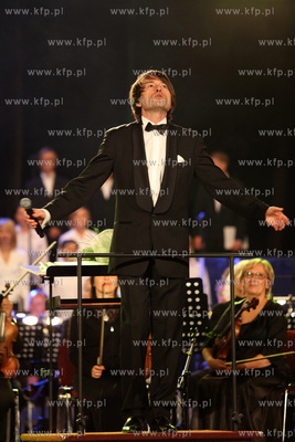 Opera Lesna w Sopocie.Koncert Piotra Rubika Santo Subito...