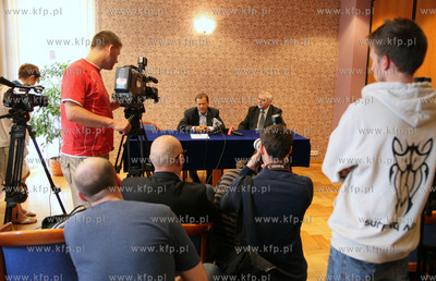 Sopot. Hotel Europa. Konferencja prasowa kandydata...