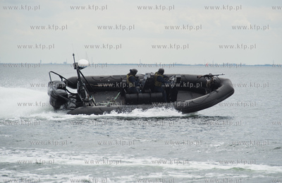 Gdynia. Torpedownia na terenie portu wojennego na Oksywiu....