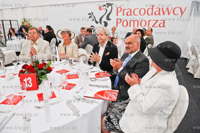 Sopot. Hipodrom. Letnia Gala Biznesu.  10.06.2011 fot....