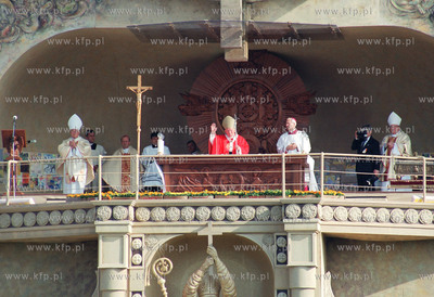 Papiez Jan Pawel II w Trojmiescie Na zdjeciu Podczas...