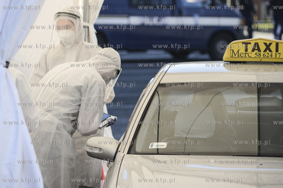 Gdynia. Przy Instytucie Medycyny Morskiej i Tropikalnej...