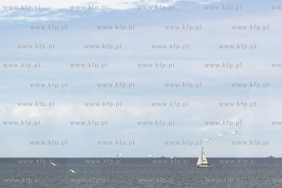 Sopot. Widok z budynku Mamuszki 14 na morze.07.04.2025...