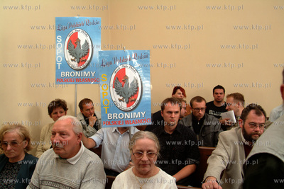 Dzisiaj w Gdansku zaczal sie proces przeciwko artystce...