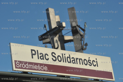 Pomnik Poleglych Stoczniowcow w Grudniu '70 na Placu...