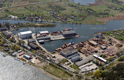 Gdansk, Wyspa Sobieszewska z lotu ptaka. Stocznia Wisla...
