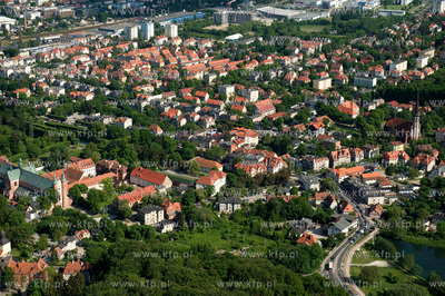 Gdansk Oliwa z lotu ptaka. Na dole wzgorze Pacholekz...