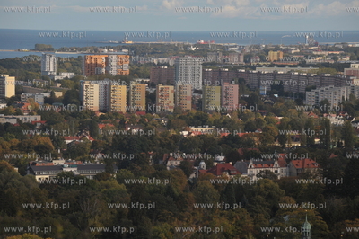 Gdansk Oliwa. Widok z platformy widokowej na gorze...