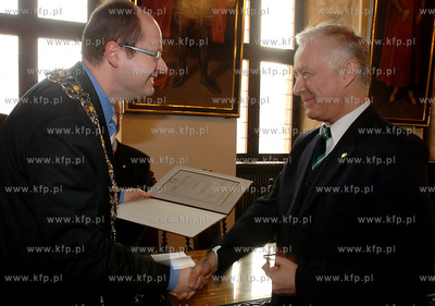 Wreczenie Nagrod Heweliusza. Tegoroczymi laureatami...