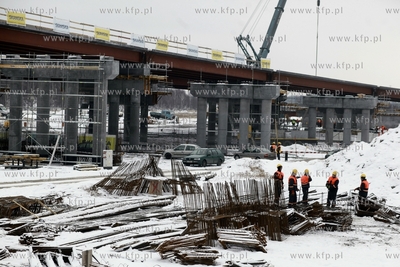 Gdansk. Trwa budowa Trasy Sucharskiego, która to ma...