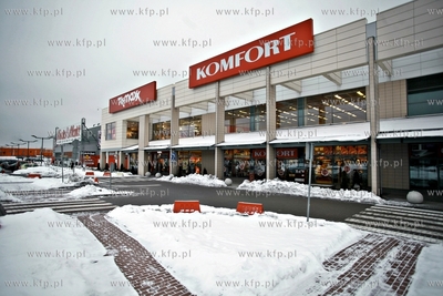 Centrum Handlowe Matarnia. Sklep Komfort. 26.01.2012...