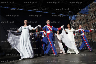 Festiwal WILNO W GDANSKU. Wystep zespolu piesni i tanca...