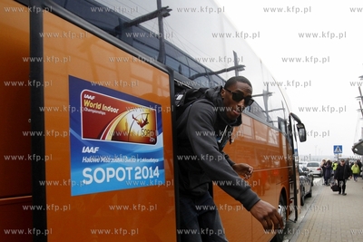 Port lotniczy im. Lecha Walesy w Rebiechowie. Przylot...