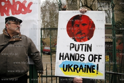 Demonstracja pod konsulatem Rosji w Gdansku Wrzeszczu...