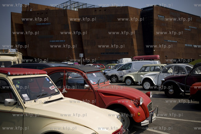 Gdańsk. Samochody marki citroen ze Światowego Zlotu...