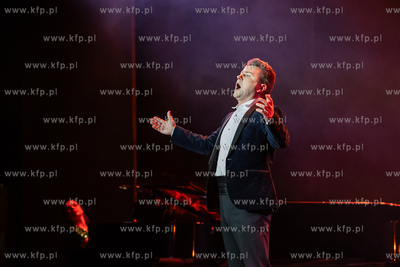 Opera ? Si ! - cykl spotkań z Jerzym Snakowskim i...