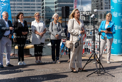 Żaglowiec STS "Pogoria" powrócił do Gdyni po zakończeniu...