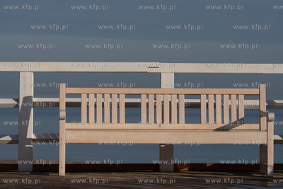 Nowe ławki na molo w Brzeźnie. 19.03.2026 fot. Paweł...