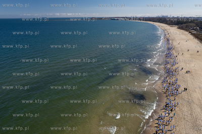 Gdańsk Brzeźno. Impreza Gdańsk Biega i Wybiera Zdrowie...