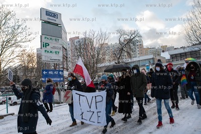 Spacer Piekło Kobiet- Piekło Mediów Narodowych spod...