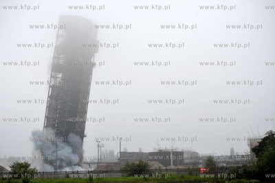 Gdansk. Wysadzenie w powietrze 60-metrowej wiezy na...