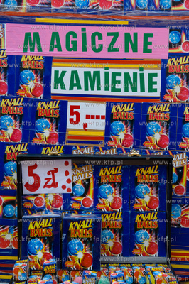 Gdansk. Jarmark Dominikanski. Stoisko z magicznymi...