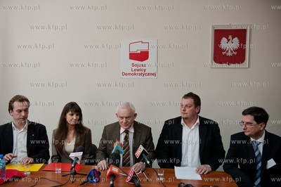 Gdynia. Konferencja prasowa Przewodniczacego Rady Krajowej...