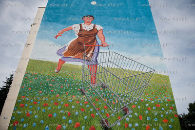 Gdansk. Zaspa.  Nowy mural przy ul. Bajana autorstwa...