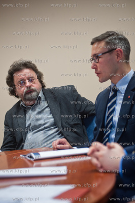 Urzad Miasta Gdanska. Konferencja prasowa podsumowujaca...