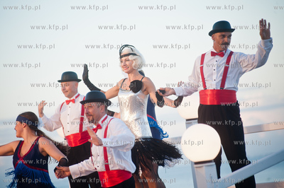 Gdynia, Orlowo. Spektakl pt. Slodkie Lata 20, 30......